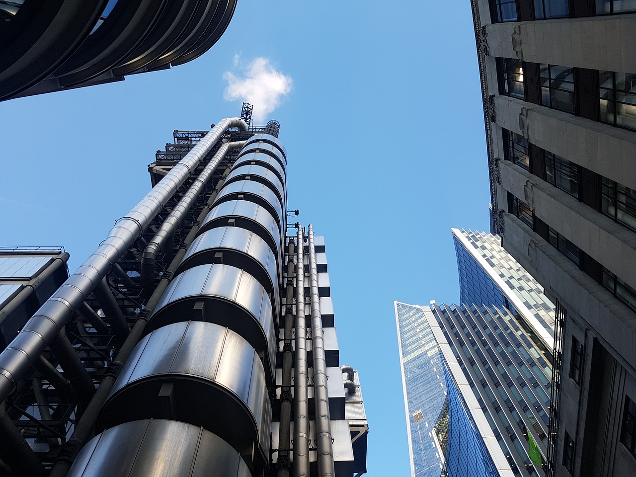 英国财经新闻与英镑动态深度解析，市场走势及影响因素探讨