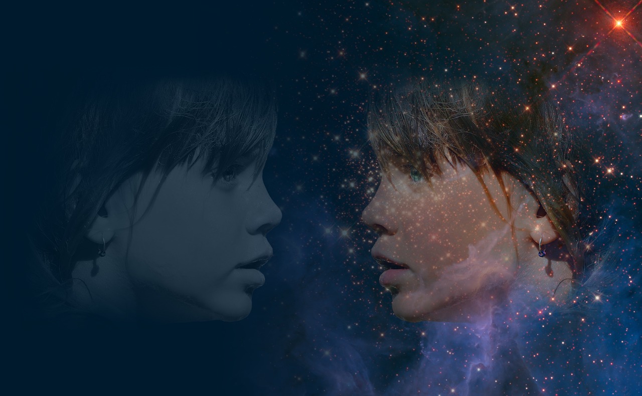 明星光环下的恋爱世界，聚焦明星们的情感历程