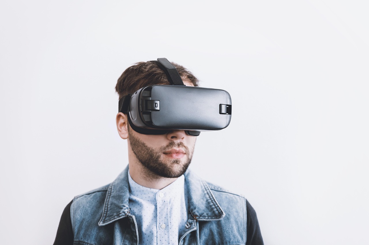 VR赛车比赛，虚拟与现实的未来竞速交融