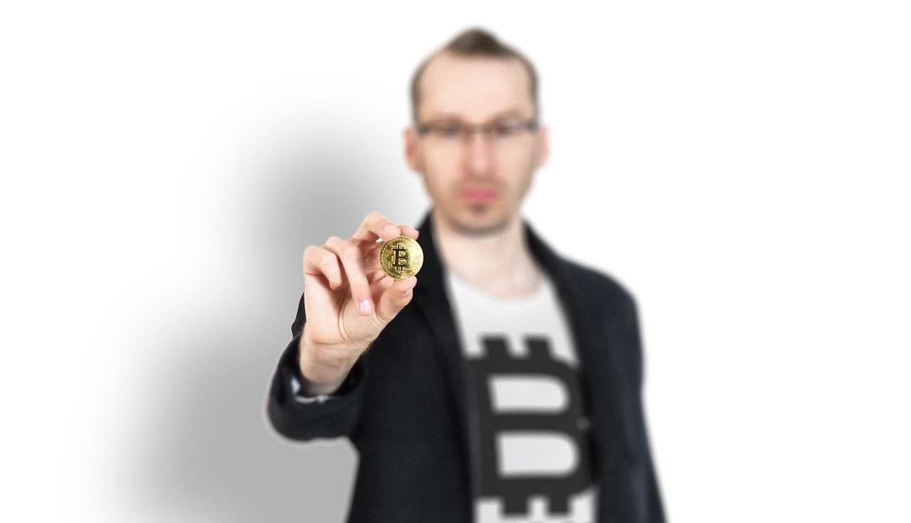 长江经济带最新发展动态与挑战解析，最新一期长江新闻播报聚焦报道