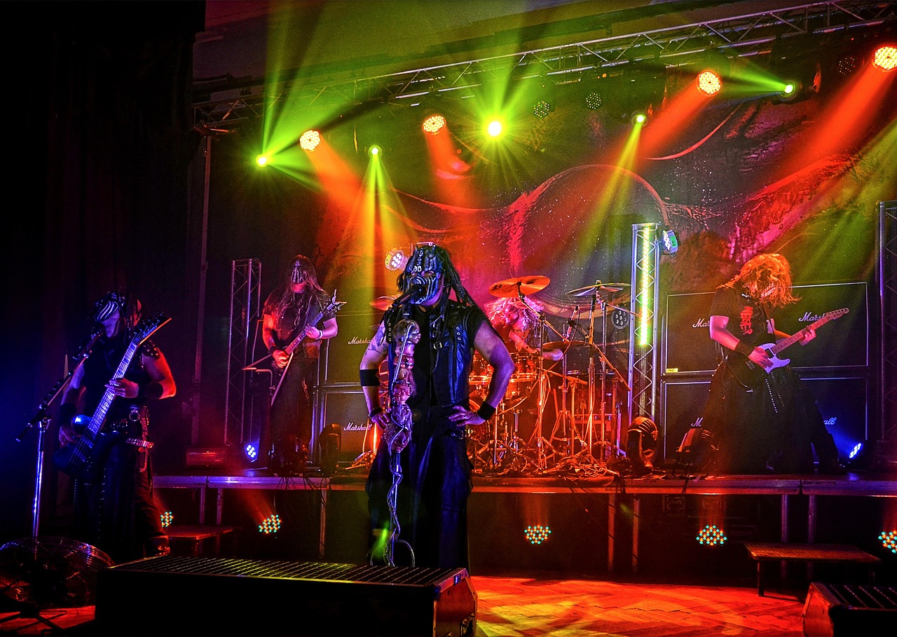 泰语流行歌曲风潮，文化交融下的热门热浪