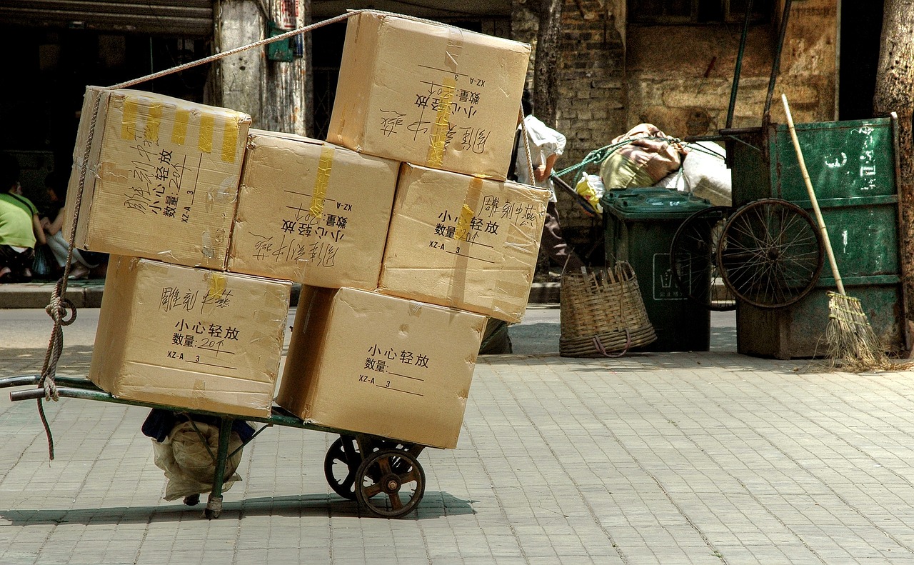 中国上市快递公司概览，主要快递公司一览表