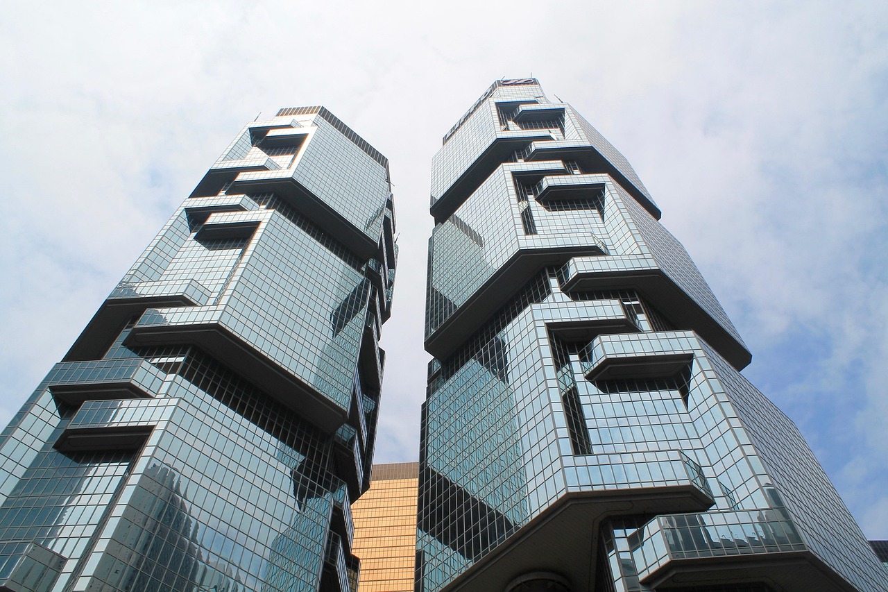 探荣上市，引领未来新潮流，开启全新篇章